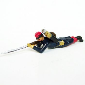 fantassin de l'infanterie de ligne en capote couch&eacute;, fusil en joue