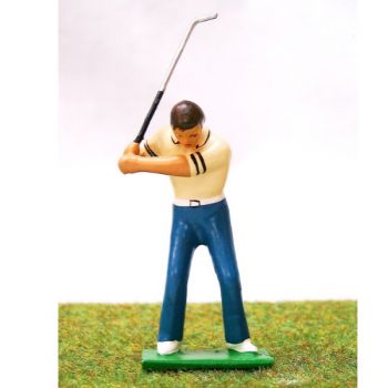 golfeur en fin de mont&eacute;e, polo beige