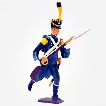 fantassin de l' infanterie l&eacute;g&egrave;re italienne &agrave; l'assaut