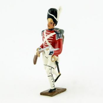 fantassin du 1er rgt de grenadiers anglais &agrave; l'assaut