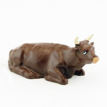 Vache marron (alezan) couch&eacute;e