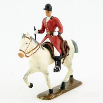 cavalier, redingote rouge, avec cravache (fouet &agrave; la ceinture) sur cheval blanc