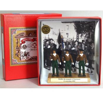 coffret le d&eacute;fil&eacute; des maquisards de l'Ain (3 p.)