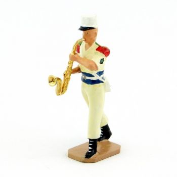Saxophonede la Musique De La L&eacute;gion Etrang&egrave;re, tenue Sable (S.E.A)