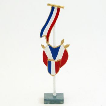 petit oriflamme (bois) (h. &plusmn; 10 cm)