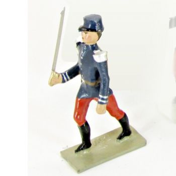 Officier de l'Infanterie 1870, tunique bleue et pantalon garance, k&eacute;pi drap&eacute; ble