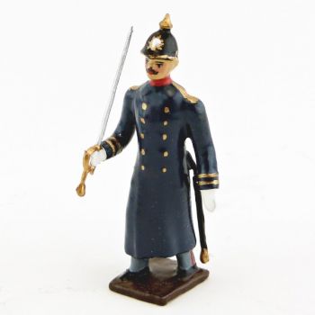 officier de l'infanterie prussienne capote bleue, casque &agrave; pointe (pickelhaub