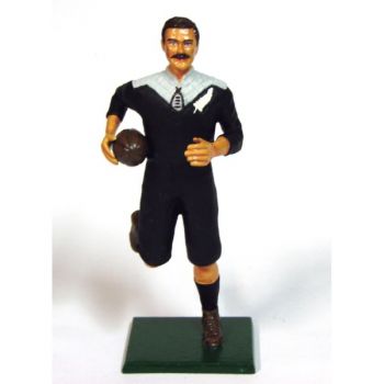 Rugbyman Néo-zélandais (1908) (h. 12 cm)