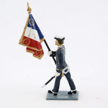 porte-Drapeau (femme) de l'Ecole navale