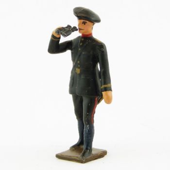 officier des Artilleurs de montagne avec Jumelles