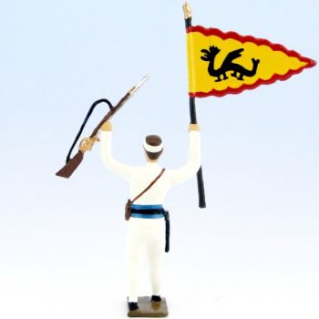 Colonial blessé rapportant un drapeau chinois