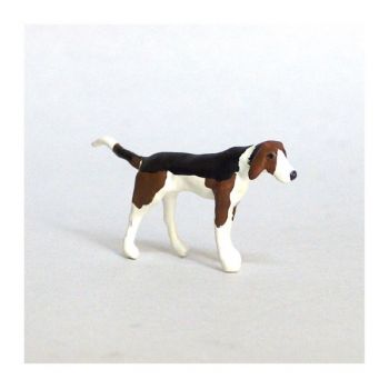 Chien de chasse &agrave; courre (Beagle) debout