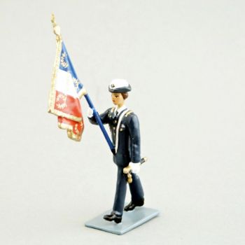 porte-Drapeau (femme) de l'Ecole de l'Air