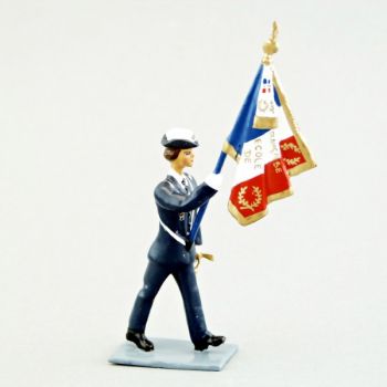 porte-Drapeau (femme) de l'Ecole de l'Air