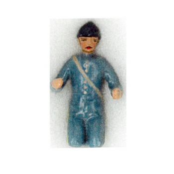 artilleur &agrave; genoux, bras pli&eacute;s devant