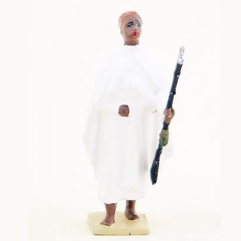 goumier en blanc ch&eacute;chia rouge avec fusil