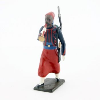 clairon de zouaves avec ch&eacute;chias, tresses rouges