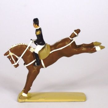 Croupade, cavalier du Cadre Noir, petit modèle (h. 55 mm)