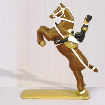 Courbette, cavalier du Cadre Noir, petit mod&egrave;le (h. 55 mm)