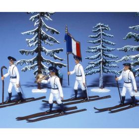 Chasseurs alpins en tenue d'hiver (blanc) &agrave; skis
